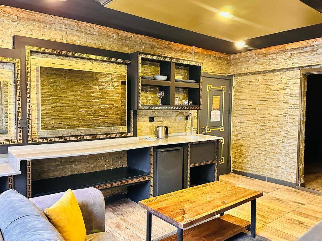 شقة أنقرة  في Golden Rock House المظهر الخارجي الصورة
